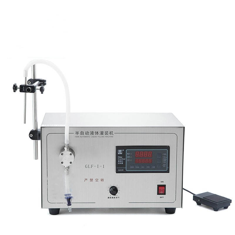 Машина для наполнения жидкостью с магнитным насосом